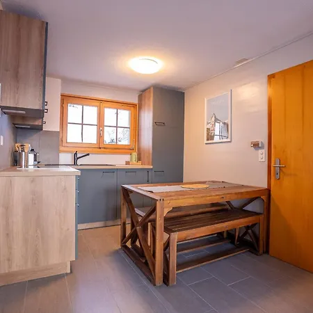 Stoa Apartment *